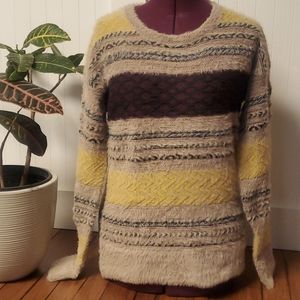 Hem and Thread thick sweater